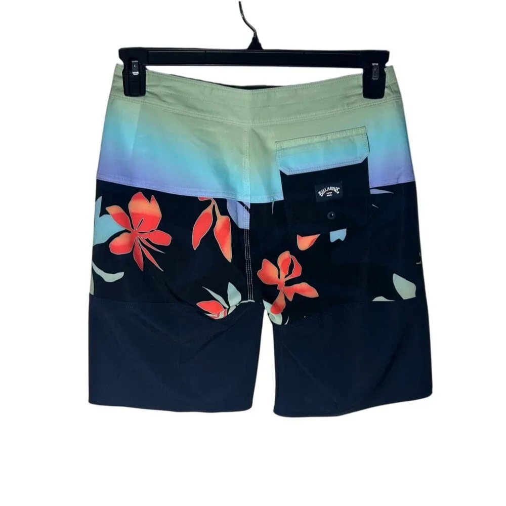 Billabong Swim Trunks Pro Performance Boardshorts Boy's Size 28 Floral Print NEW